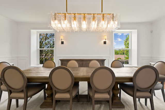 Elegant dining room at Dunvegan Farm